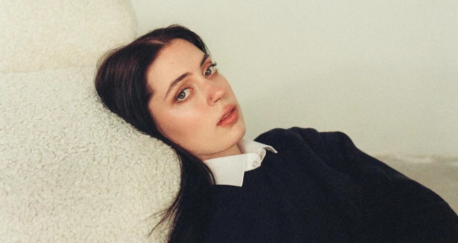 LIZZY MCALPINE